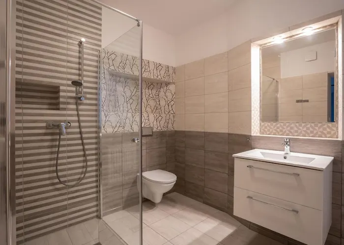 Проживание в семье Pablo Нехоже